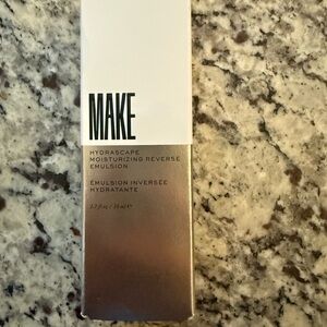 MAKE Beauty Hydrascape Moisturizing Emulsion